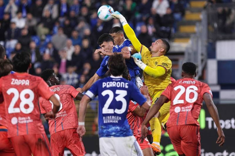 Football. Serie A. Como 1907 - Cagliari Calcio. 08.11.2025