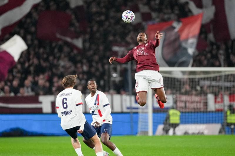 Football. Ligue 1. FC Metz - Paris Saint-Germain. 13.12.2025