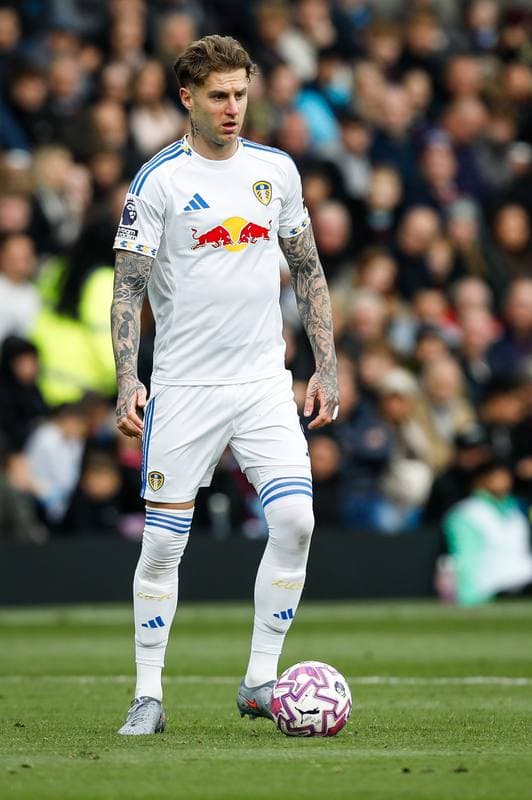 Football. Premier League. Burnley - Leeds United. 18.10.2025