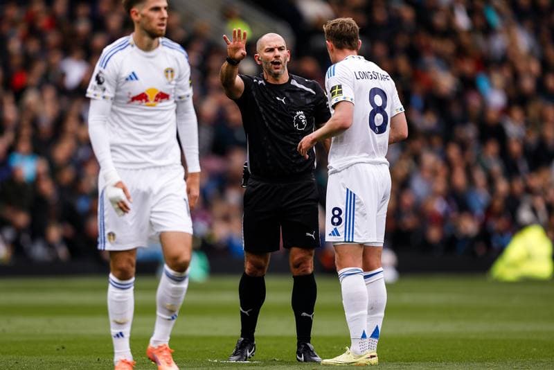 Football. Premier League. Burnley - Leeds United. 18.10.2025