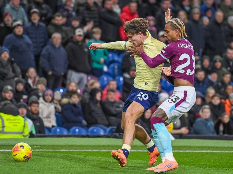 Football. Premier League. Burnley - Everton. 27.12.2025