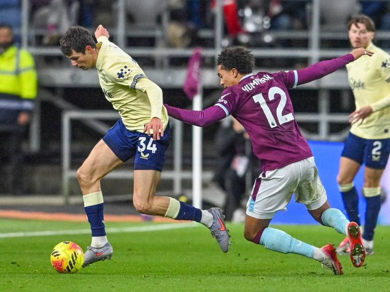 Football. Premier League. Burnley - Everton. 27.12.2025