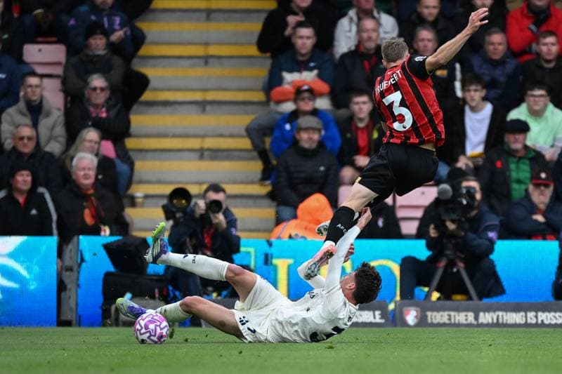 Football. Premier League. Bournemouth - Nottingham Forest. 26.10.2025