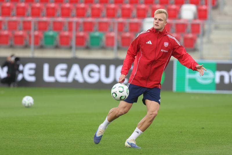 Football. Rakow Czestochowa. Training. 01.10.2025