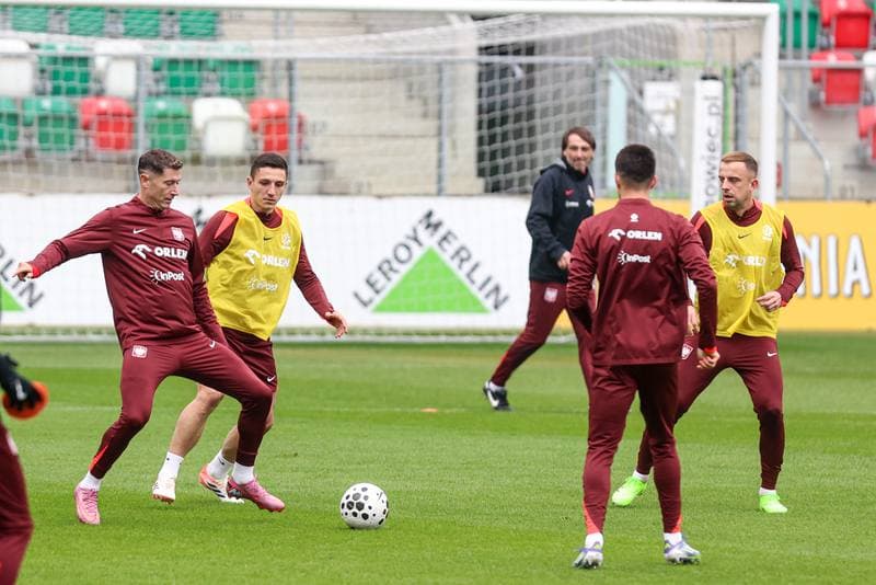 Football. Poland national team. Training. 10.10.2025