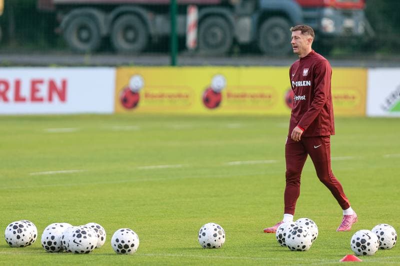 Football. Poland national team. Training. 08.10.2025