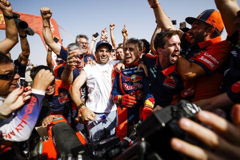Motorsport. Dakar Rally. Finish. 17.01.2026