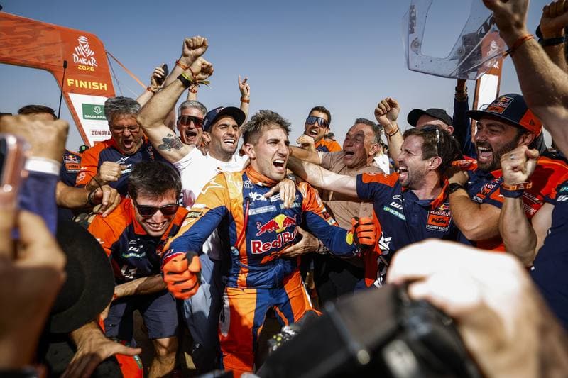 Motorsport. Dakar Rally. Finish. 17.01.2026