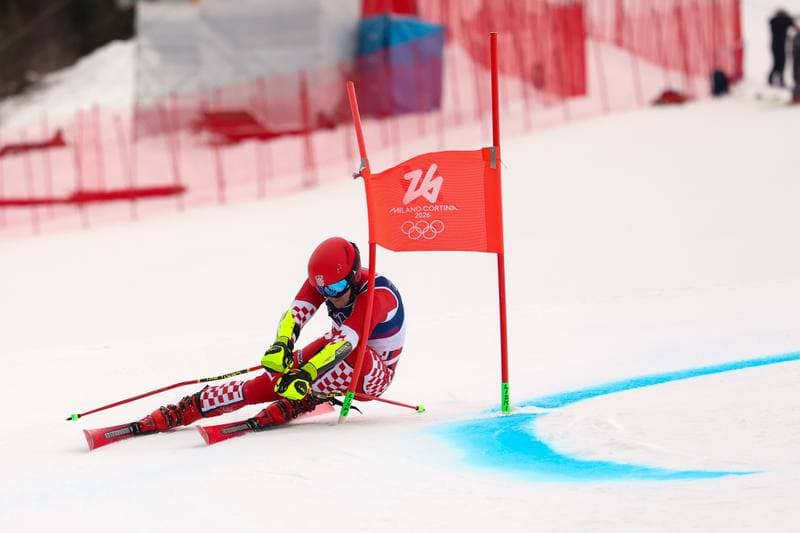 Alpine Skiing. Milano Cortina 2026. Men's Giant Slalom. 12.02.2026