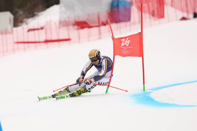 Alpine Skiing. Milano Cortina 2026. Men's Giant Slalom. 12.02.2026