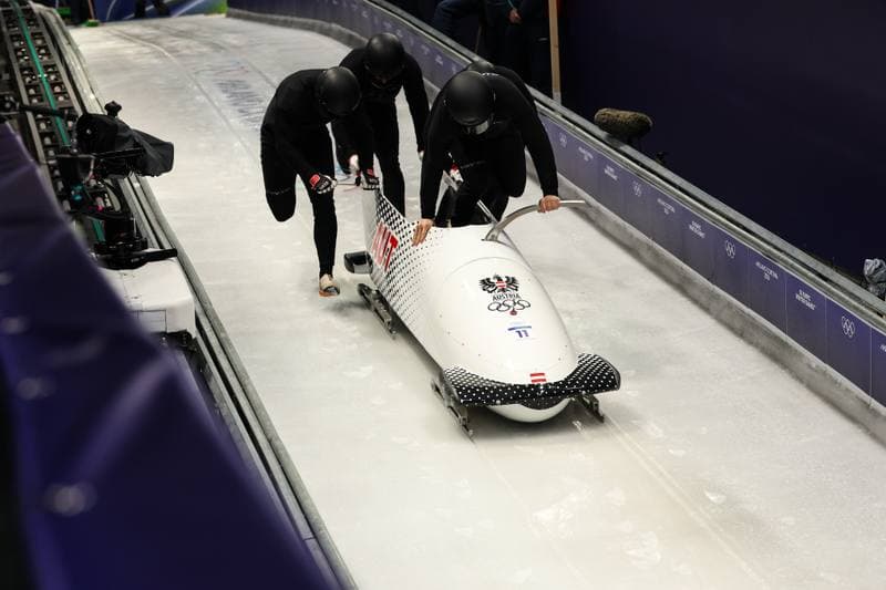 Bobsleigh. XXV Olympic Winter Games. Official Training. 19.02.2026