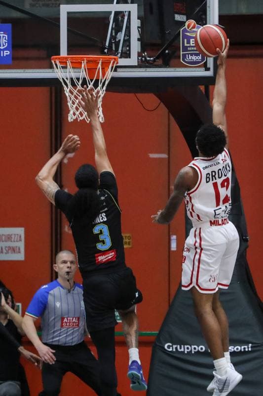 Basketball. Italian Basketball Serie A. Vanoli Basket Cremona - EA7 Emporio Armani Milano. 15.02.2026