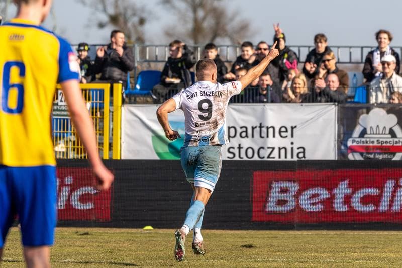 Football. Betclic 2 liga. Swit Szczecin - Unia Skierniewice. 28.02.2026