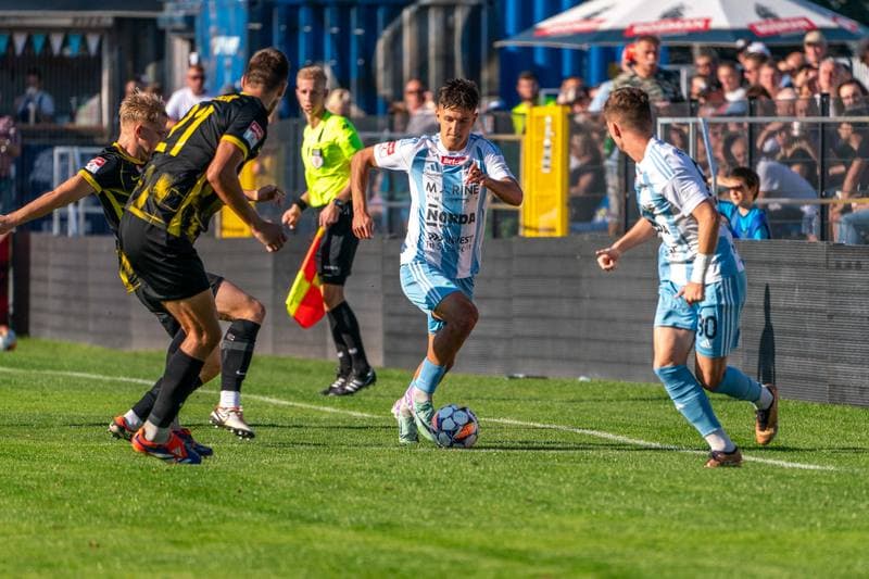 Football. BetClick 2 Liga. Swit Szczecin - Wieczysta Krakow. 22.09.2024