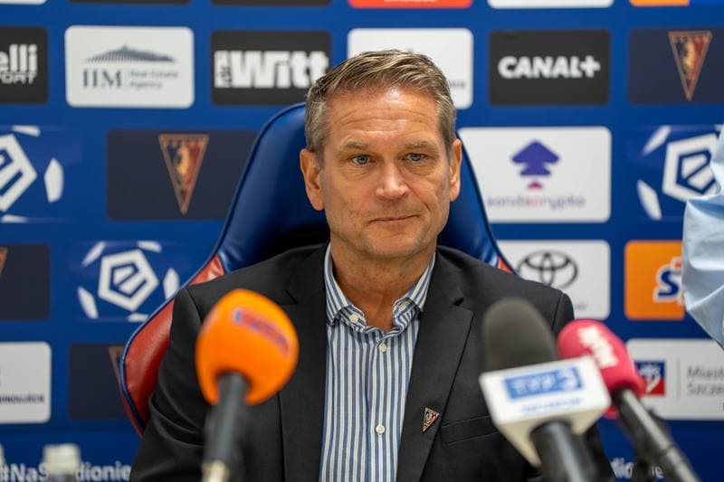 Football. Pogon Szczecin. Press Conference. 30.09.2025