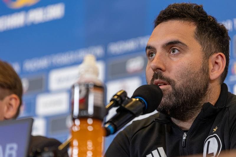 Football. Legia Warsaw. Press Conference. 01.05.2025