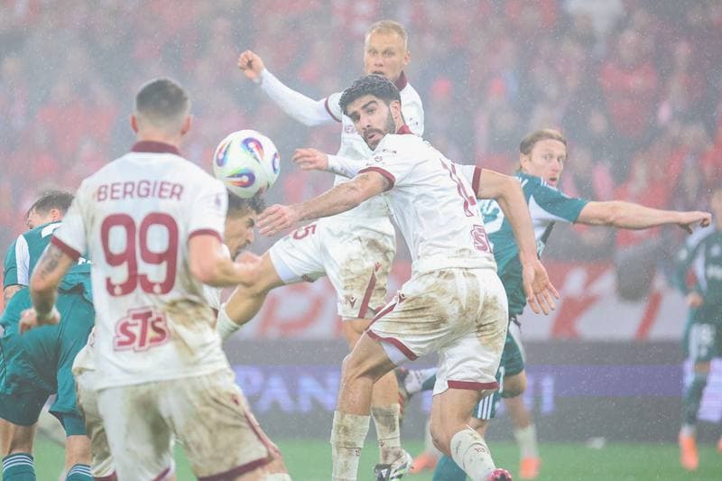 Football. PKO BP Ekstraklasa. Widzew Lodz - Legia Warsaw. 02.11.2025