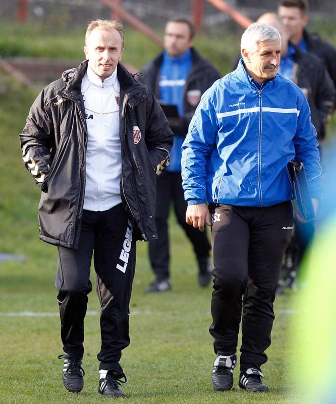 Football. III Liga Opolsko Slaska. Polonia Bytom - Ruch Zdzieszowice. 15.11.2014