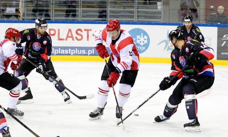 Ice Hockey. Polish Hockey Cup. Comarch Cracovia Krakow - Ciarko KH Sanok. 27.12.2014