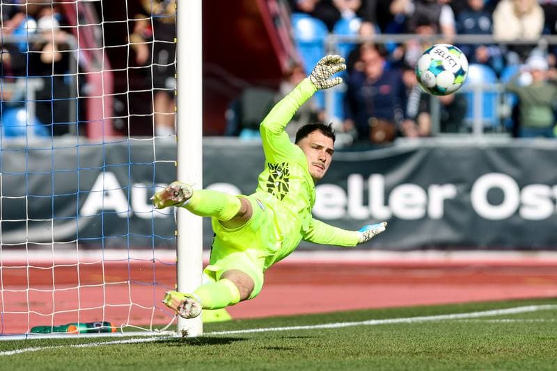 Football. Chance Liga. Banik Ostrava - Slavia Praha. 05.04.2026