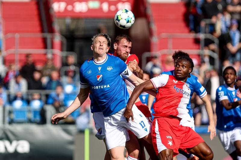 Football. Chance Liga. Banik Ostrava - Slavia Praha. 05.04.2026