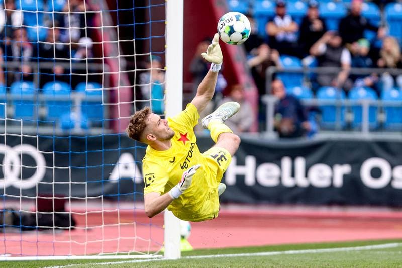 Football. Chance Liga. Banik Ostrava - Slavia Praha. 05.04.2026