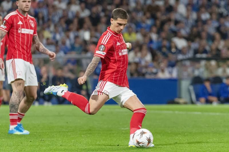 Football. UEFA Europa League. FC Porto - Nottingham Forest. 09.04.2026