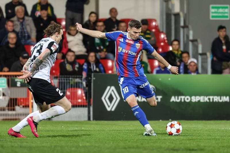Football. Betclic I Liga. Puszcza Niepolomice - Polonia Bytom. 18.04.2026