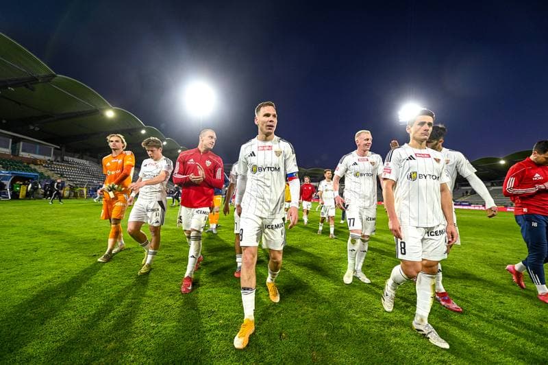Football. Betclic 1 Liga. Miedz Legnica - Polonia Bytom. 07.04.2026
