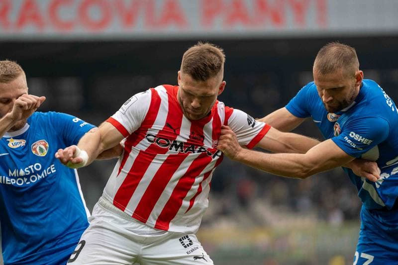 Football. PKO BP Ekstraklasa. Cracovia - Puszcza Niepolomice. 29.03.2025