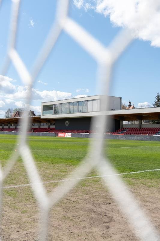 Football. Betclic I Liga. Puszcza Niepolomice - Polonia Warszawa. 06.04.2026