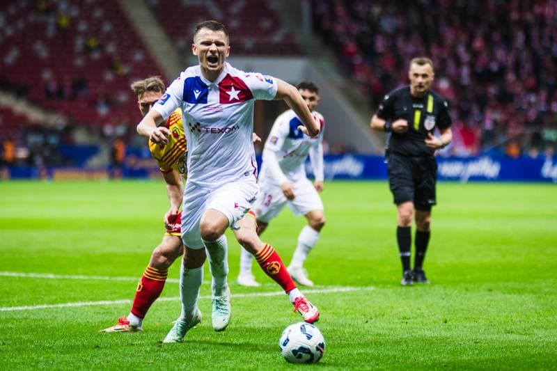 Football. Polish Supercup. Jagiellonia Bialystok - Wisla Krakow. 02.04.2025
