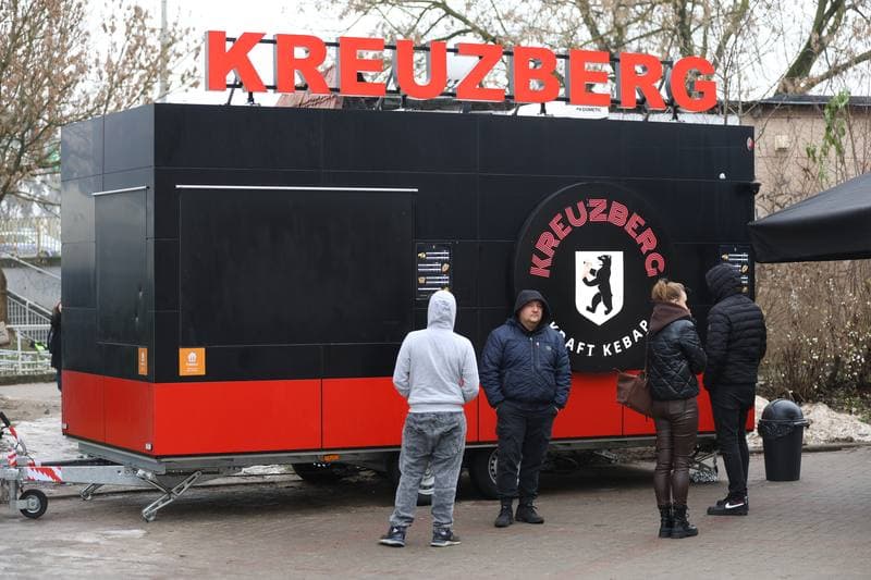 Filip Chajzer. KREUZBERG Kebab Stand Opening. Torun. 04.12.2025