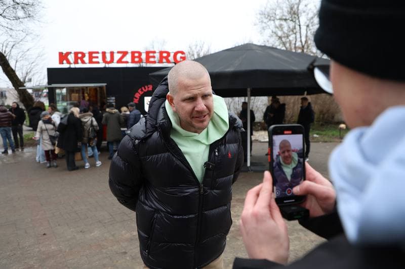 Filip Chajzer. KREUZBERG Kebab Stand Opening. Torun. 04.12.2025