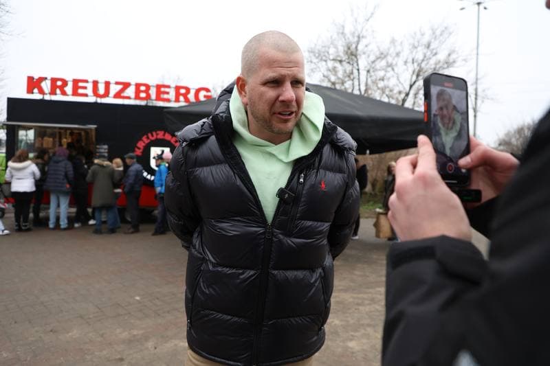Filip Chajzer. KREUZBERG Kebab Stand Opening. Torun. 04.12.2025