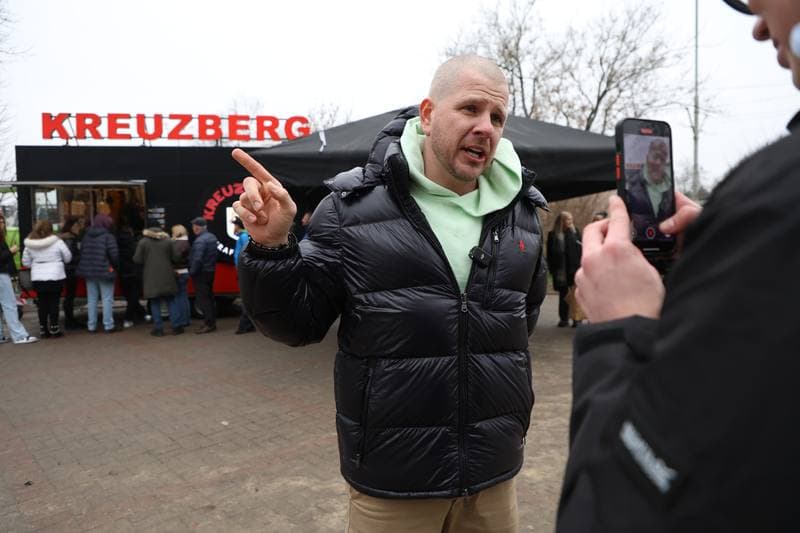 Filip Chajzer. KREUZBERG Kebab Stand Opening. Torun. 04.12.2025