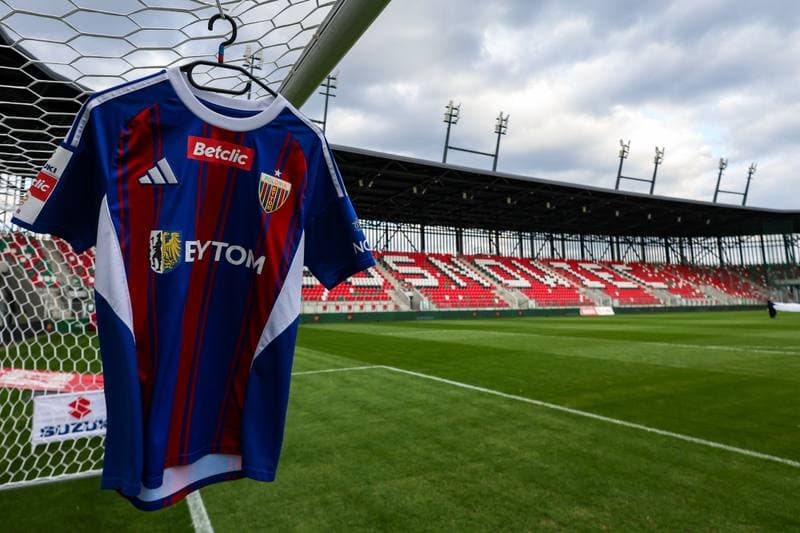 Football. Betclic 1 Liga. Wieczysta Krakow - Polonia Bytom. 23.04.2026