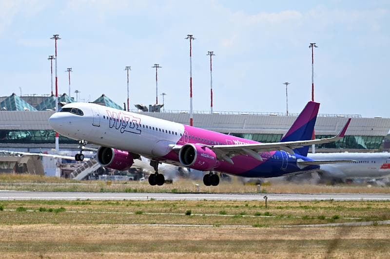 Day at Rome Fiumicino Airport. 01.05.2026