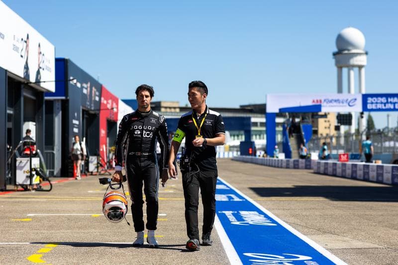 Motorsport. Formula E. Berlin ePrix. 02.05.2026