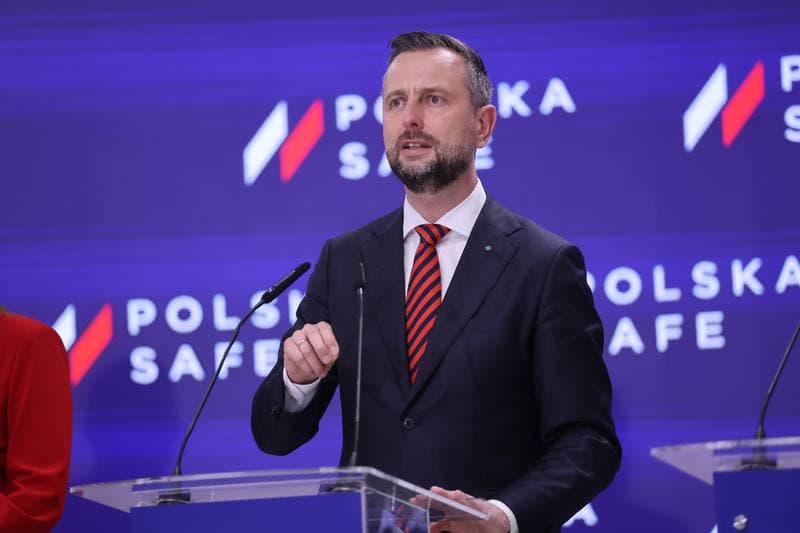 Wladyslaw Kosiniak-Kamysz. Conference on the financing of uniformed services and dual-use investments. 15.05.2026