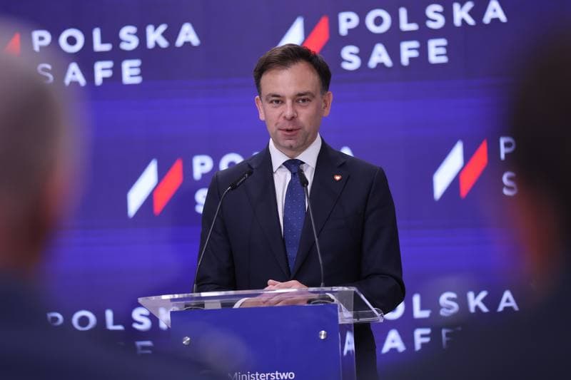 Wladyslaw Kosiniak-Kamysz. Conference on the financing of uniformed services and dual-use investments. 15.05.2026