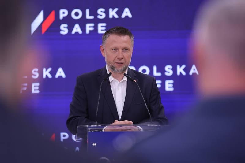 Wladyslaw Kosiniak-Kamysz. Conference on the financing of uniformed services and dual-use investments. 15.05.2026