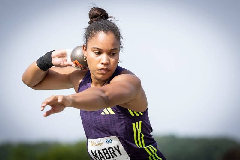 Athletics. 61. Internationales Pfingstsportfest. Yemisi Mabry - . 24.05.2026