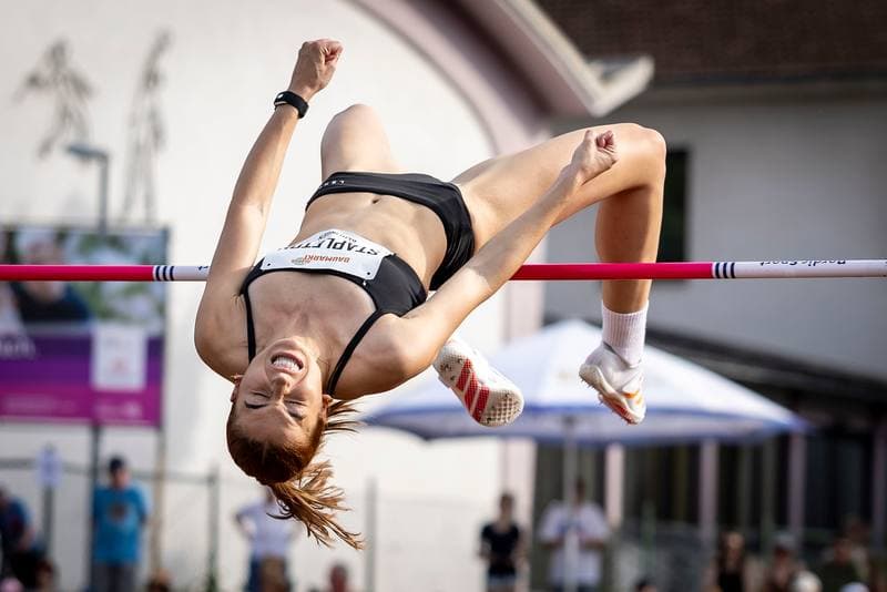Athletics. 61. Internationales Pfingstsportfest. Yemisi Mabry - . 24.05.2026