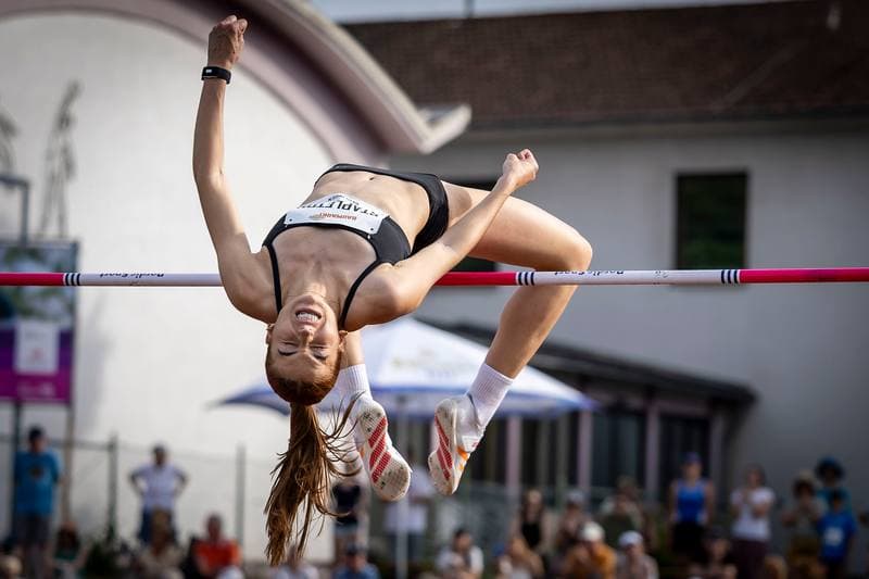 Athletics. 61. Internationales Pfingstsportfest. Yemisi Mabry - . 24.05.2026