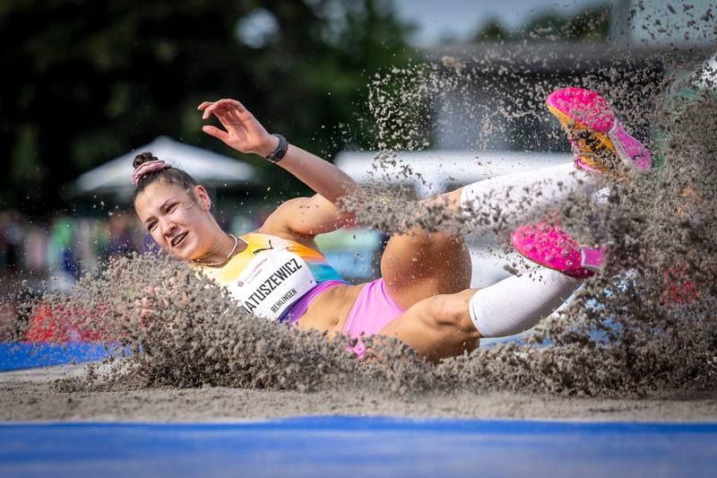 Athletics. 61. Internationales Pfingstsportfest. Yemisi Mabry - . 24.05.2026