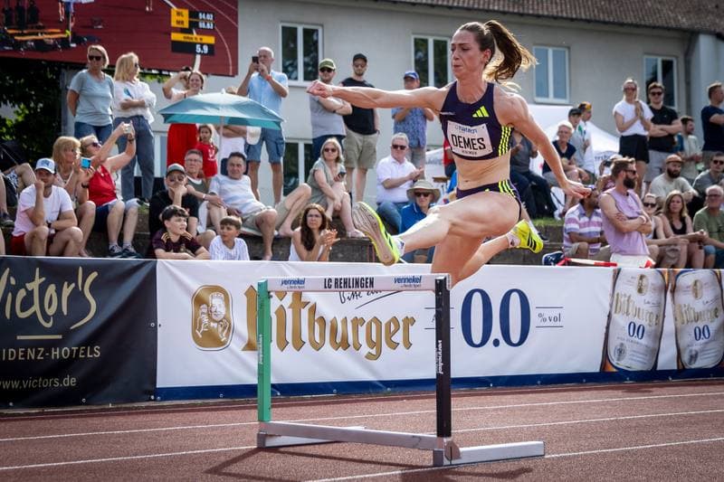 Athletics. 61. Internationales Pfingstsportfest. Yemisi Mabry - . 24.05.2026