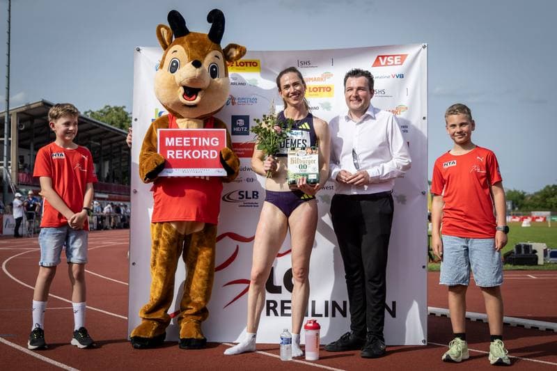 Athletics. 61. Internationales Pfingstsportfest. Yemisi Mabry - . 24.05.2026