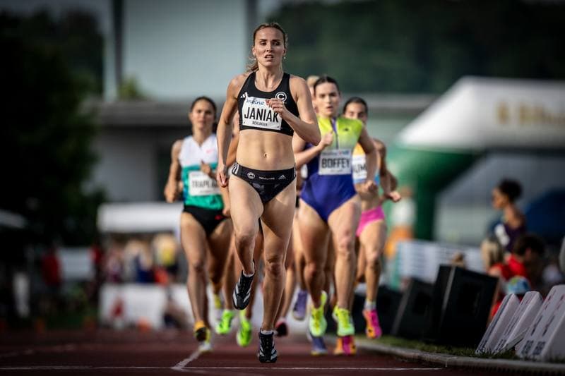 Athletics. 61. Internationales Pfingstsportfest. Yemisi Mabry - . 24.05.2026