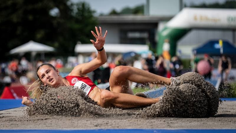 Athletics. 61. Internationales Pfingstsportfest. Yemisi Mabry - . 24.05.2026